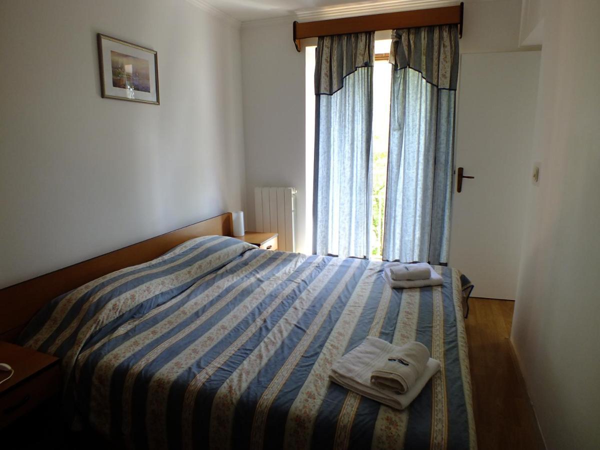 Villa Plavo More Novigrad Istria Esterno foto